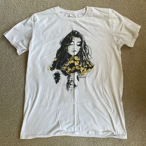 Dodie Clark 2019 HUMAN tour shirt